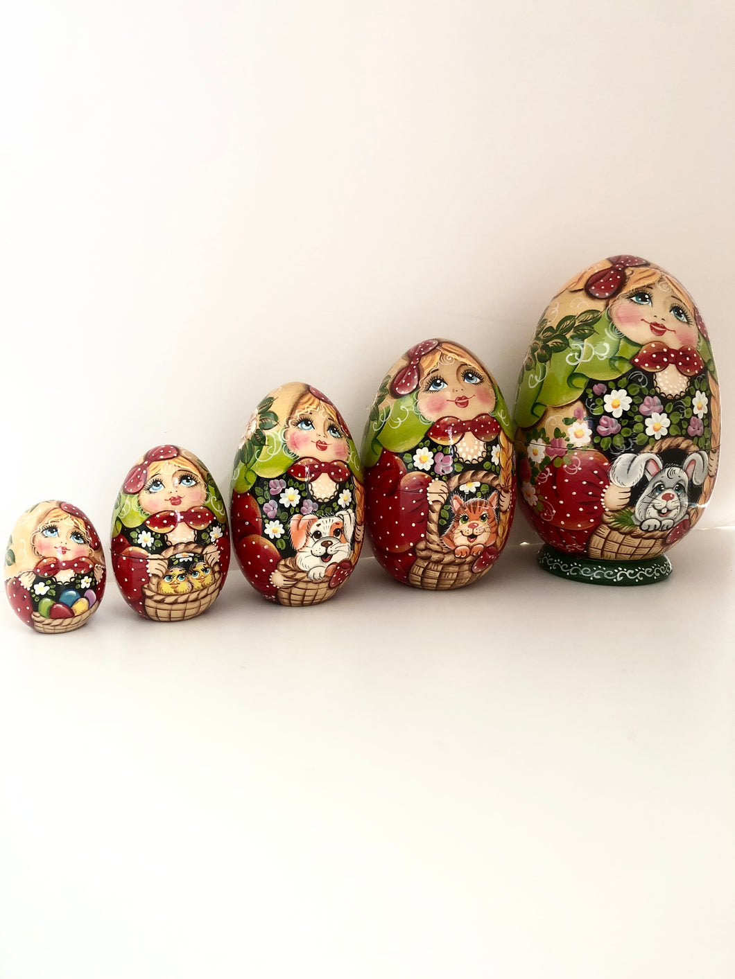 Easter  Eggs 5 pc Nesting Doll